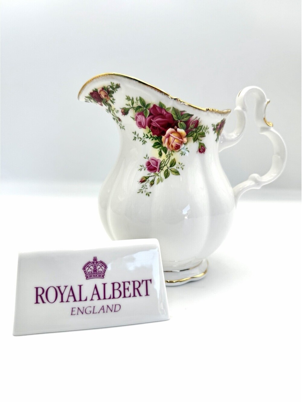 Royal Albert Old Country Roses - 32oz Pitcher, 6 1/2”